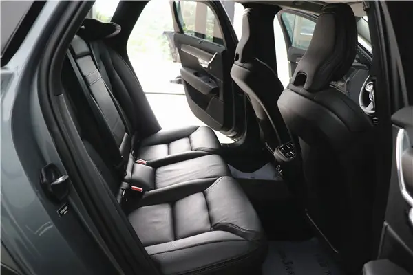Volvo V90, 2020 18