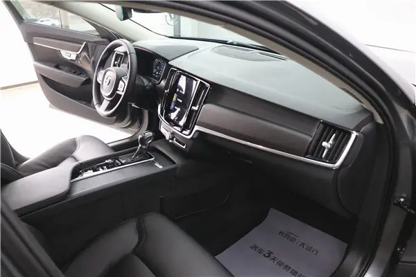 Volvo V90, 2020 16