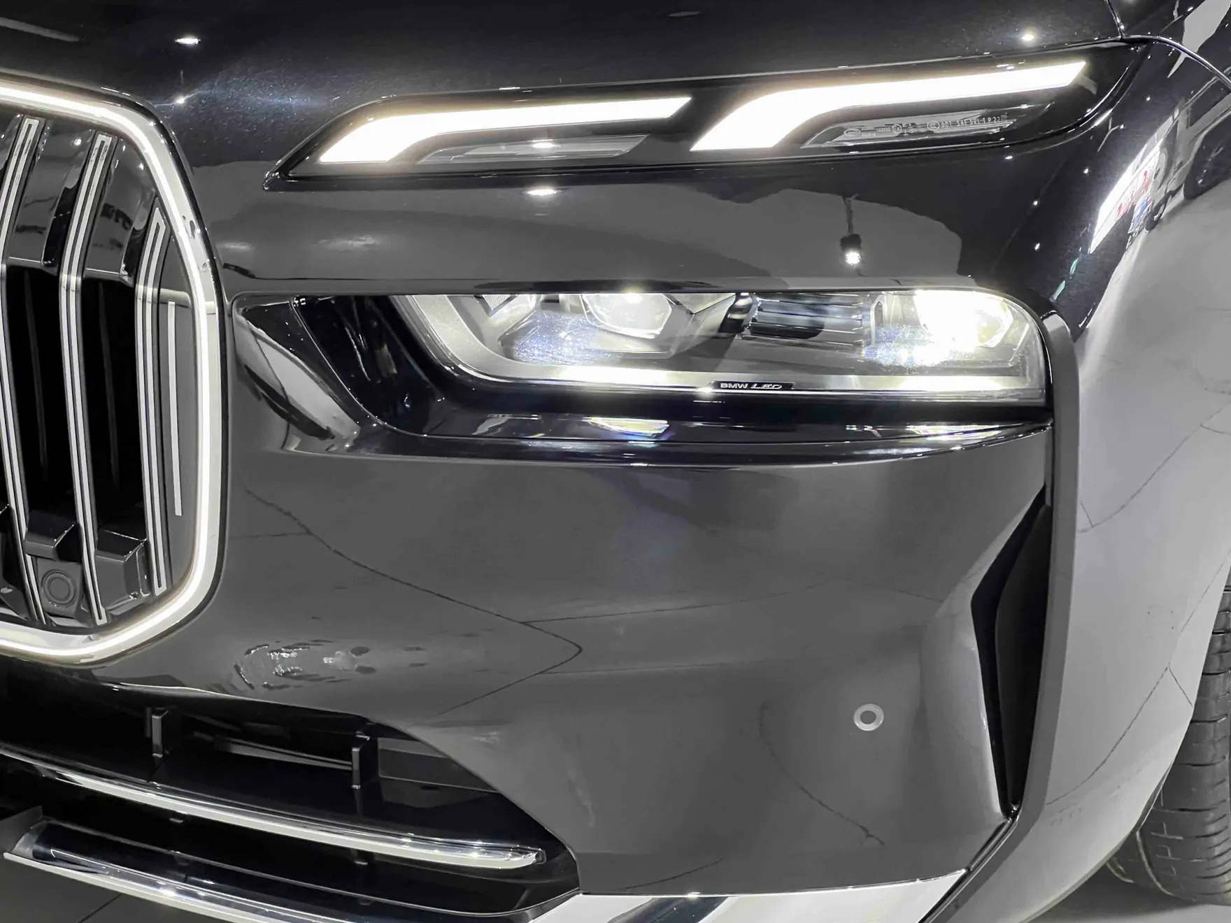 BMW 735Li, 2025 8