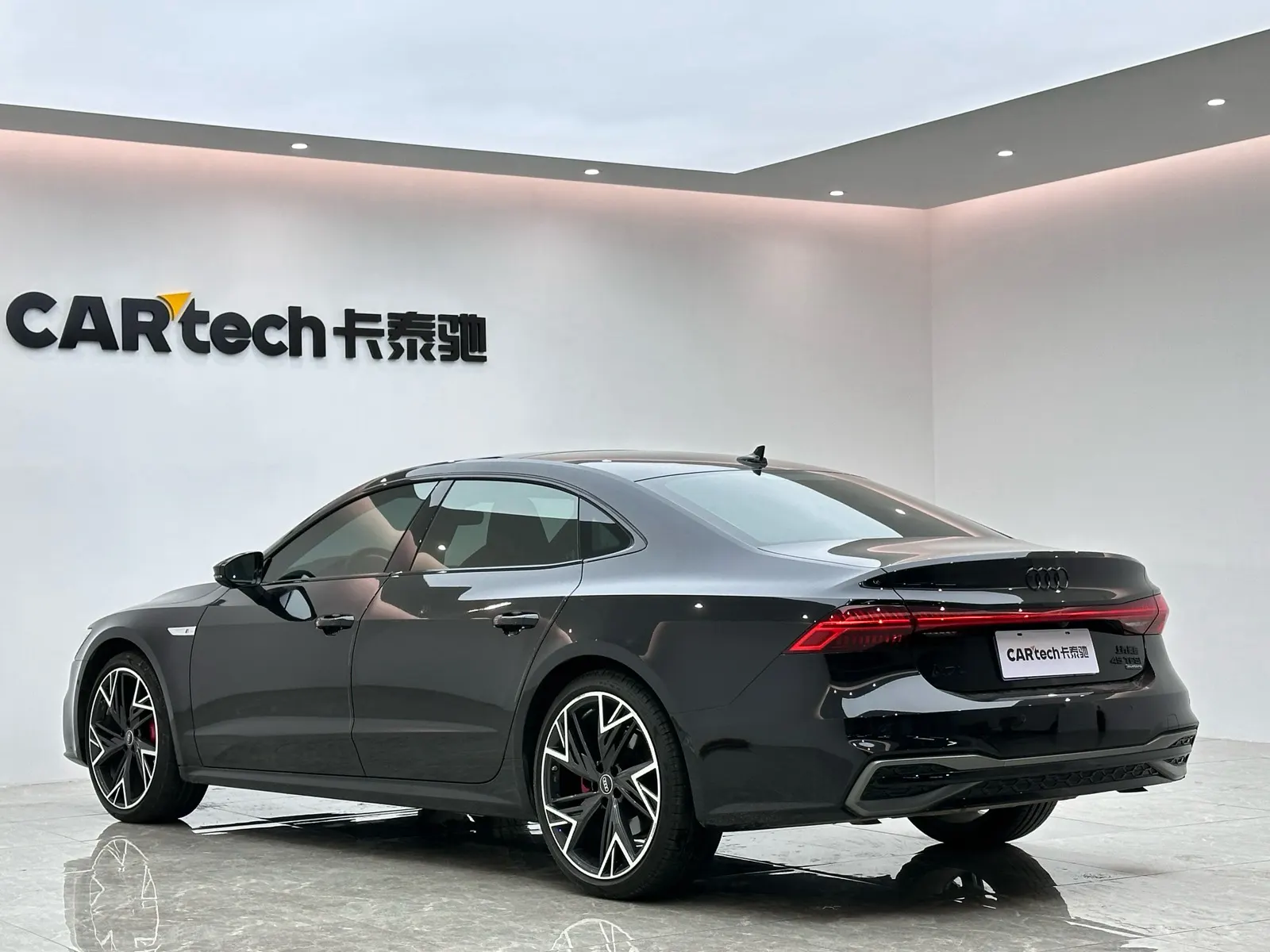 Audi A7L 45 TFSI, 2024 3