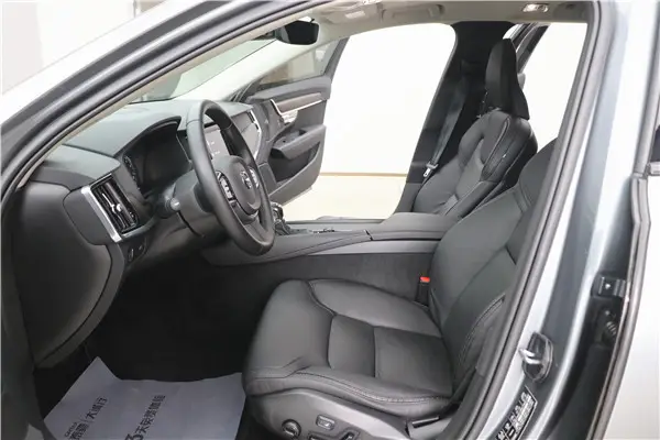 Volvo V90, 2020 все фото