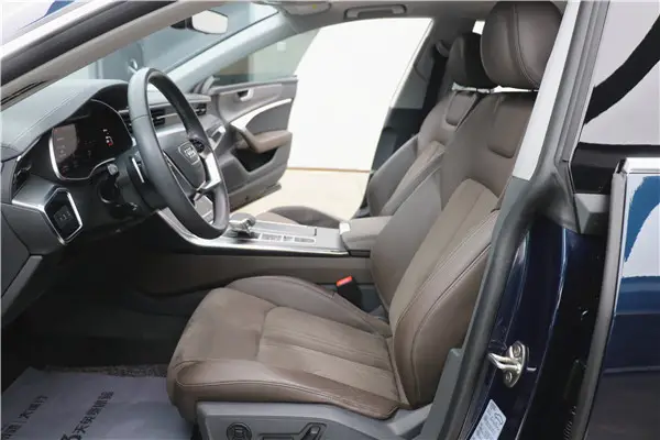 Audi A7L 45 TFSI, 2023 все фото