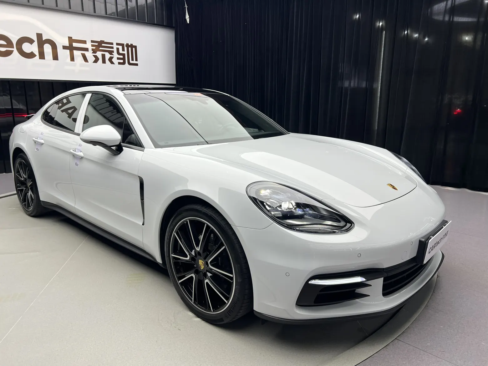 Porsche Panamera, 2020 11