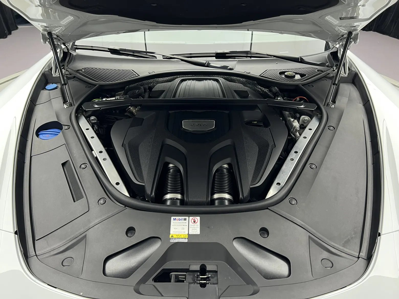 Porsche Panamera, 2020 10
