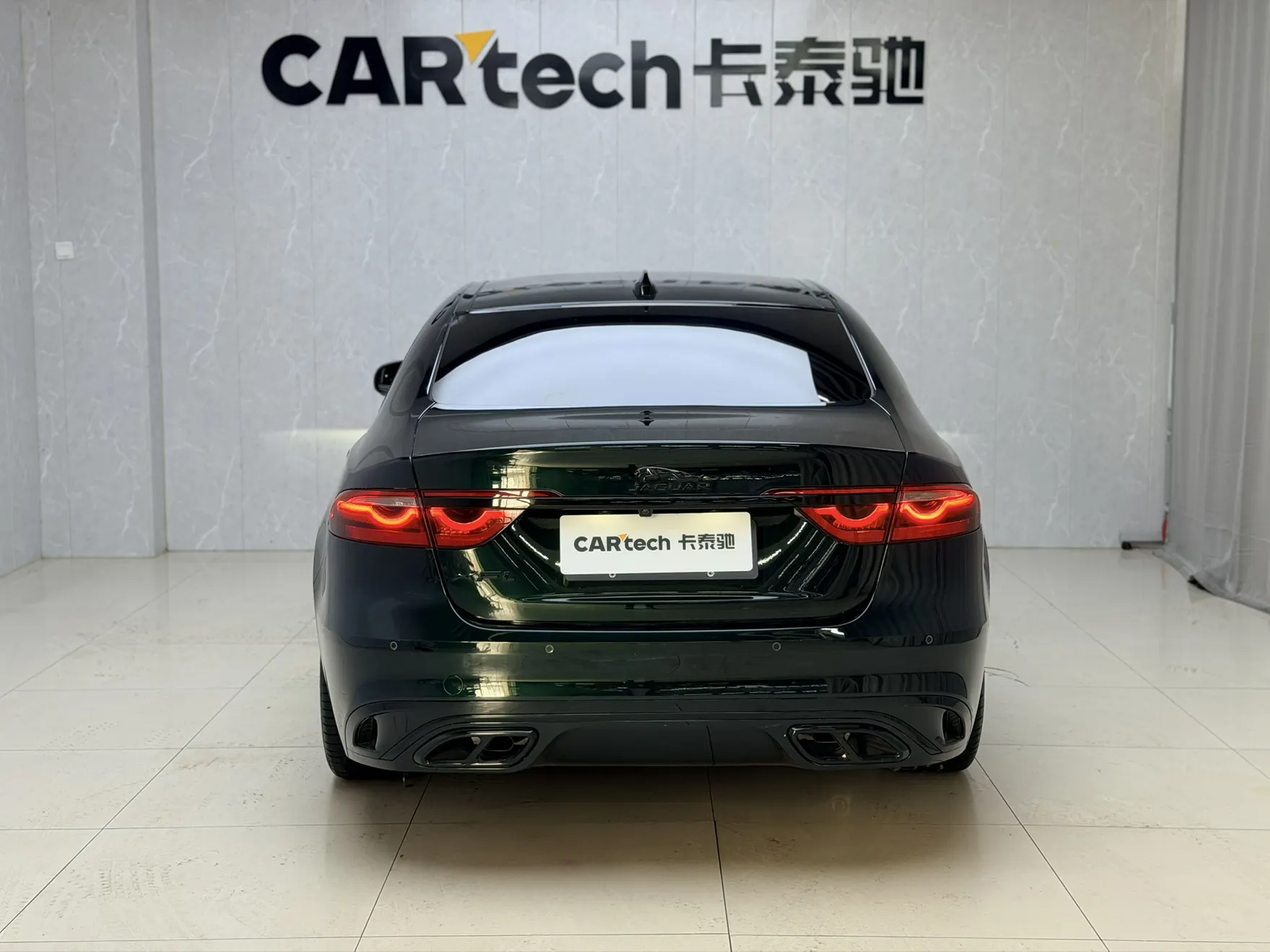 Jaguar XFL, 2022 все фото