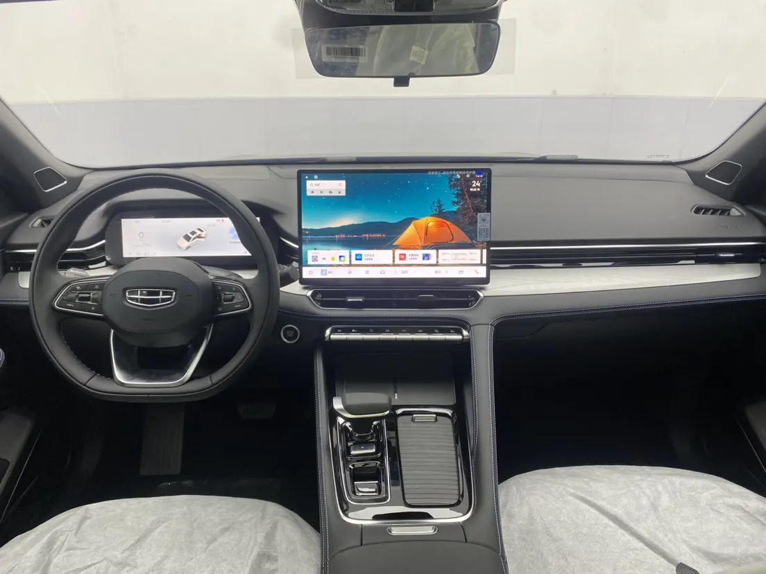 Geely Preface, 2026 14