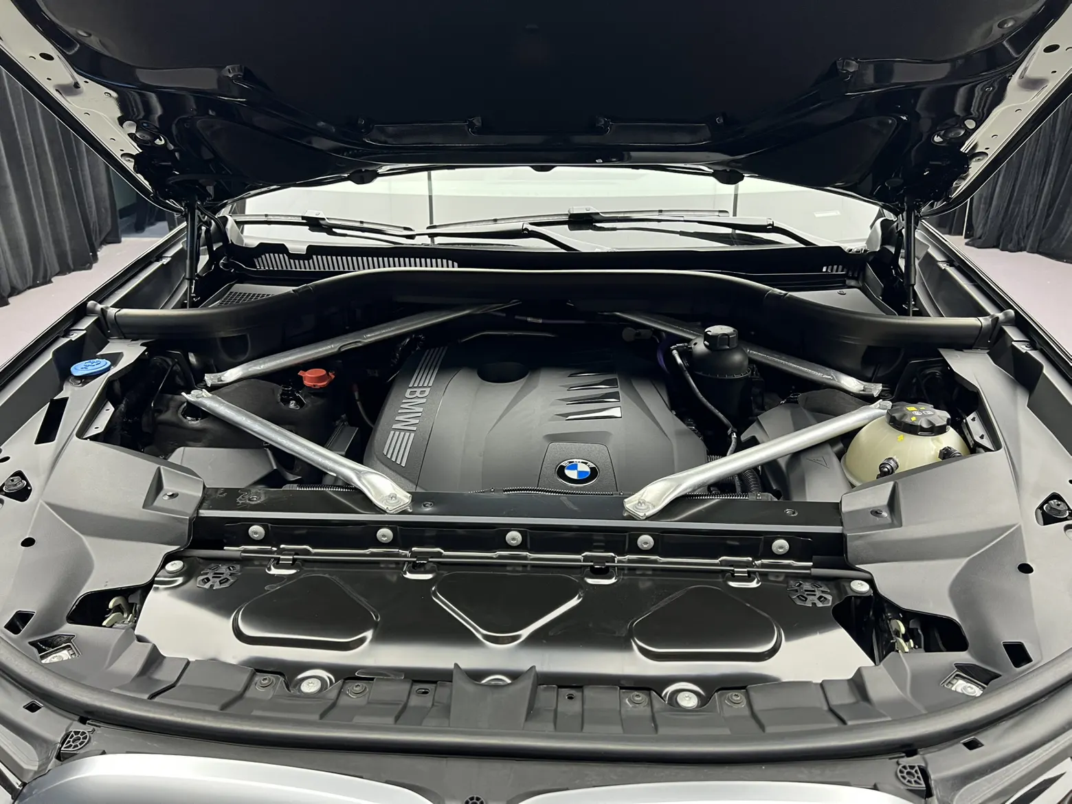 BMW X7, 2024 9