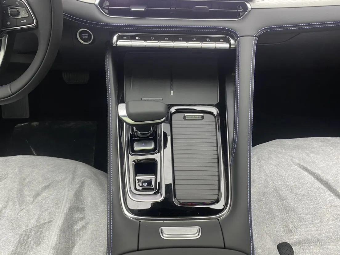 Geely Preface, 2026 21