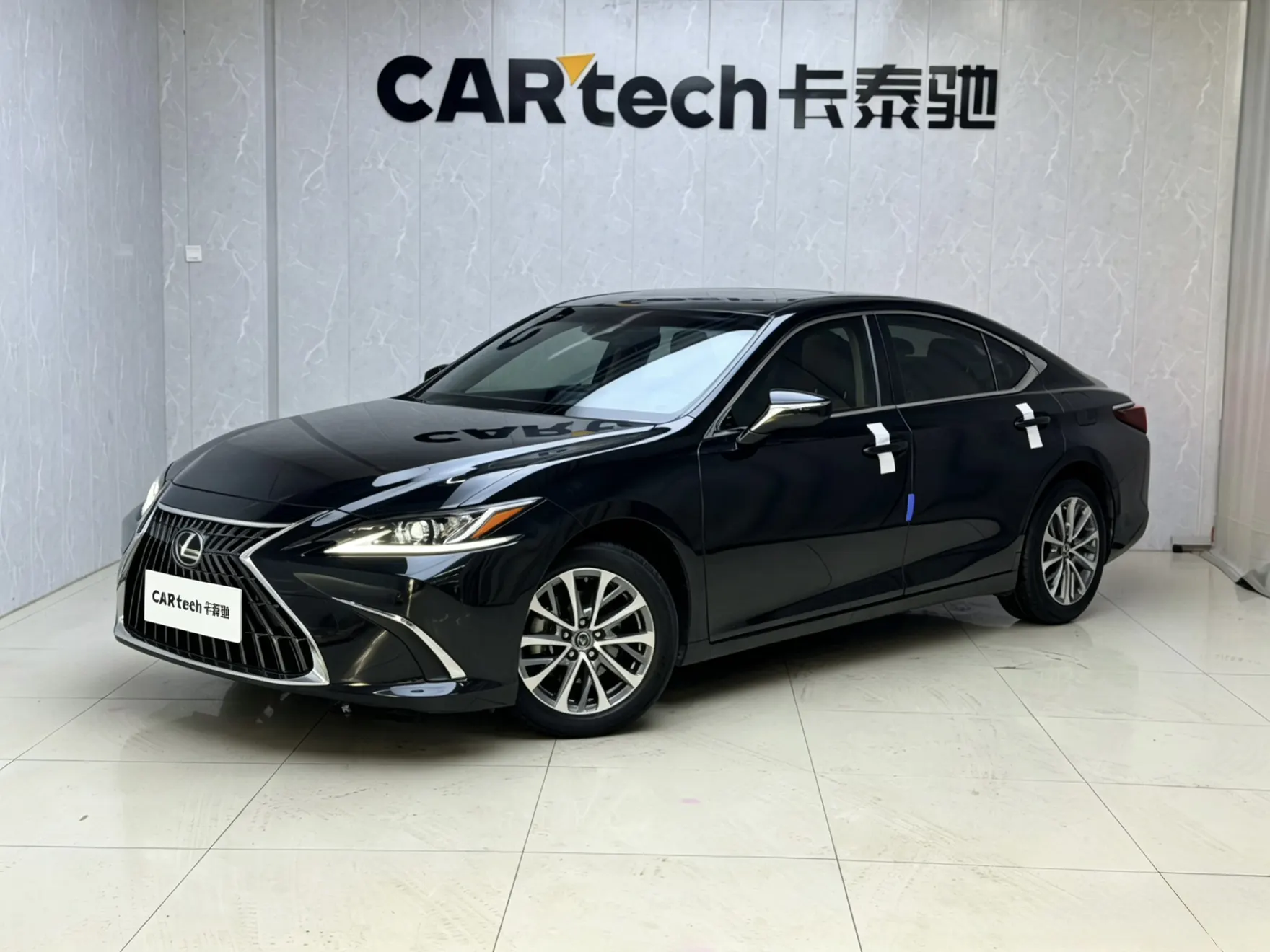 Lexus ES 200