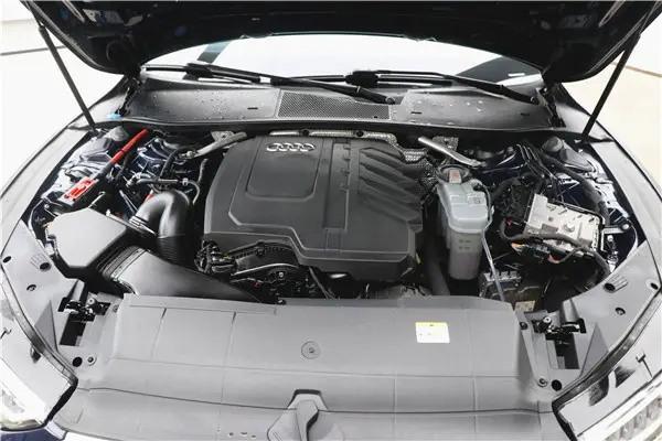 Audi A7L 45 TFSI, 2023 7
