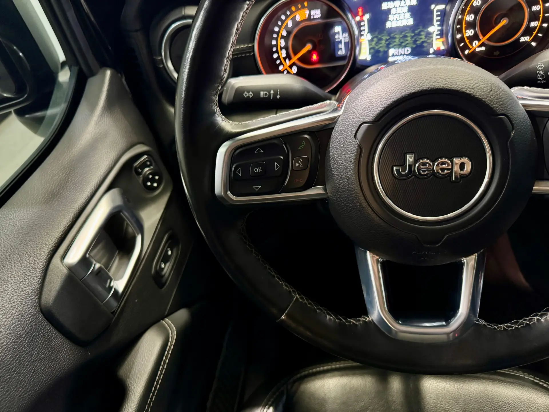 Jeep Wrangler, 2021 12