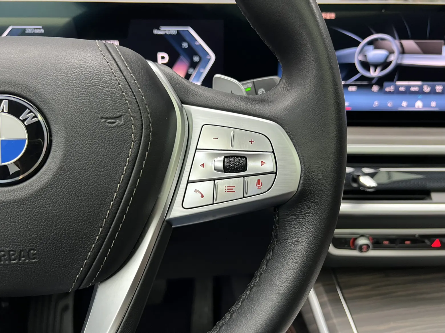 BMW X7, 2024 14