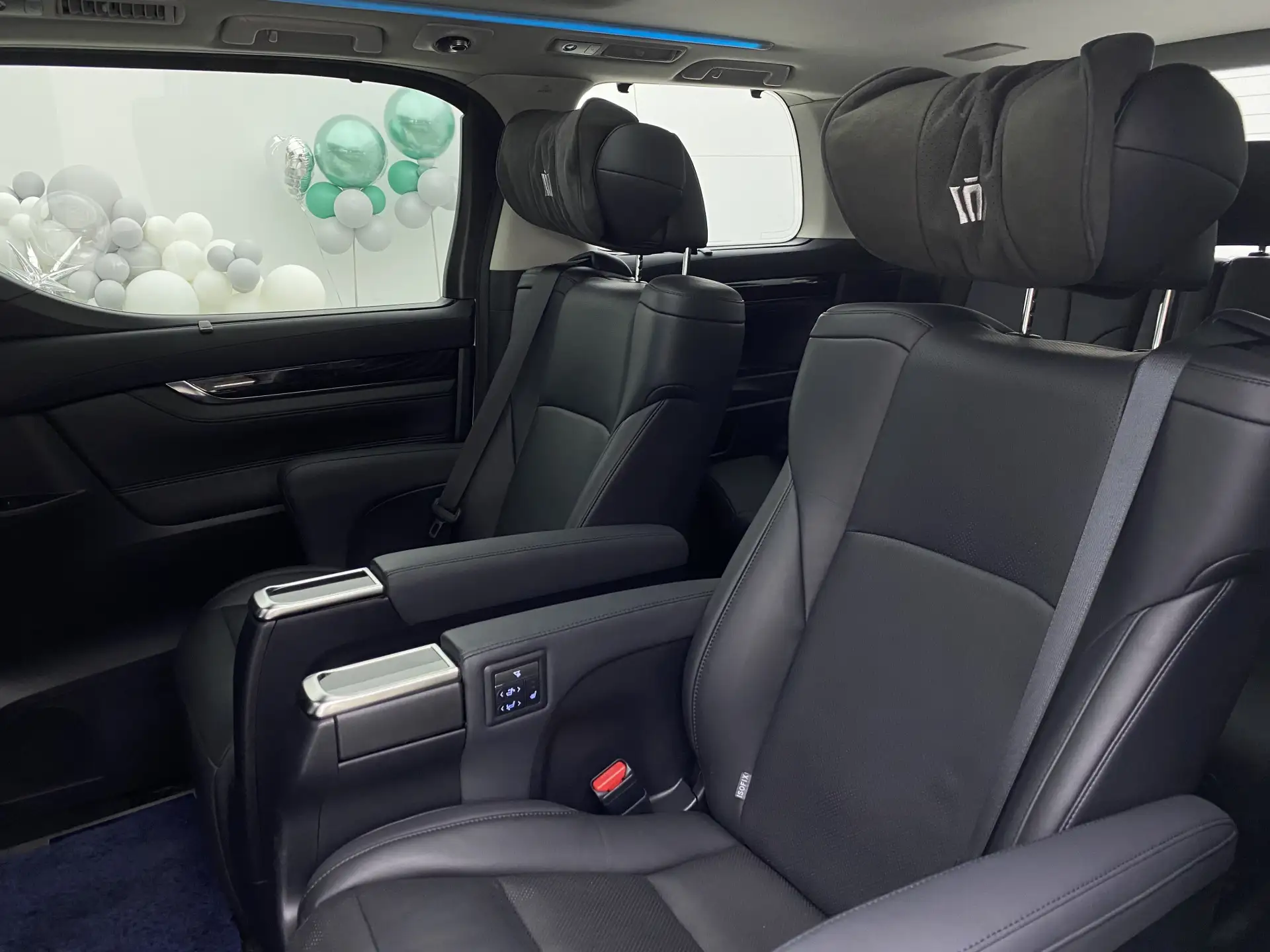 Toyota Vellfire, 2023 7