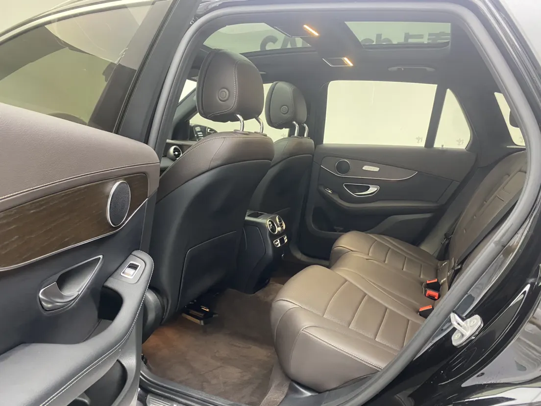 Mercedes-Benz GLC 300 L, 2023 19