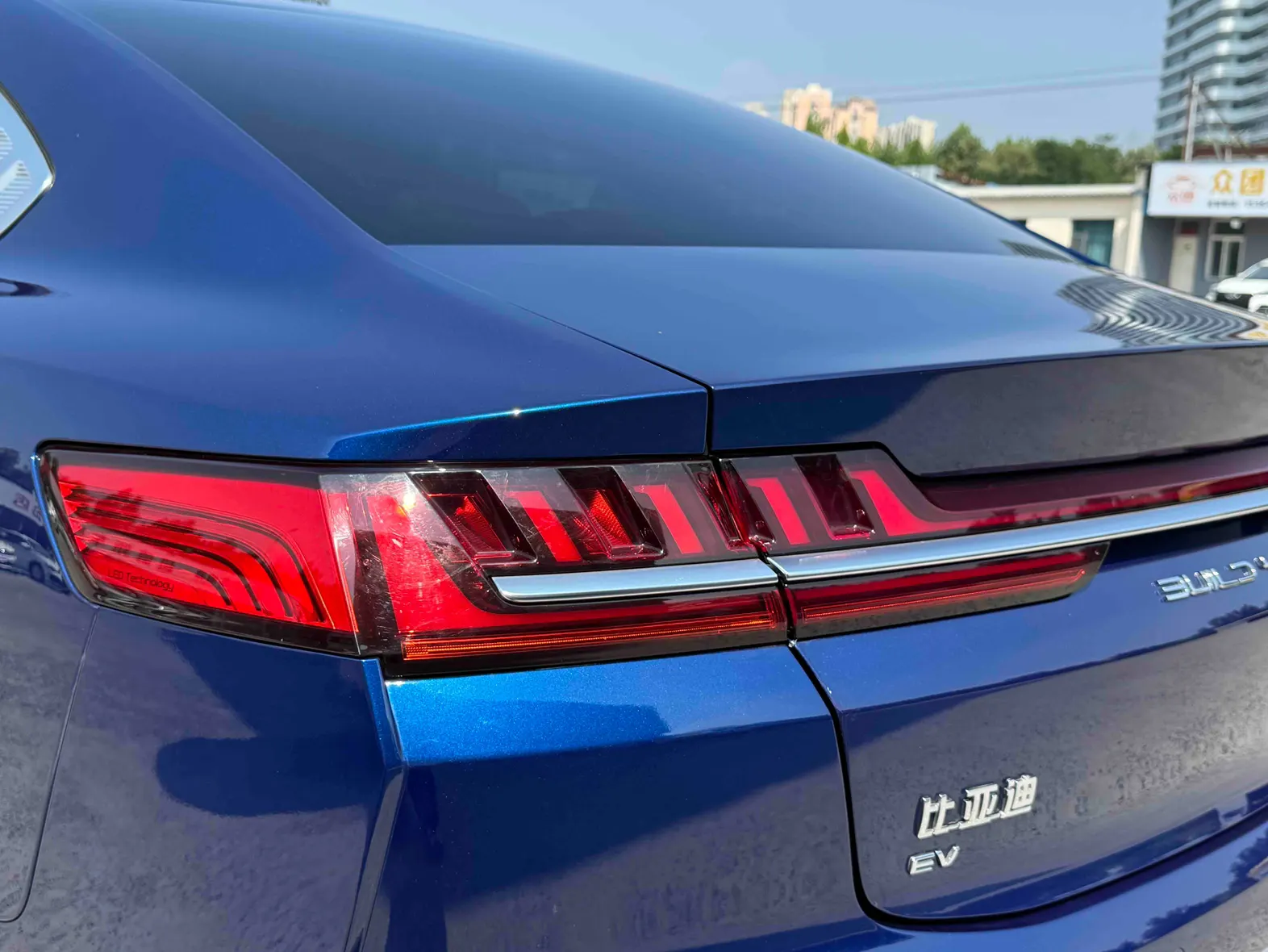 BYD Han, 2022 8