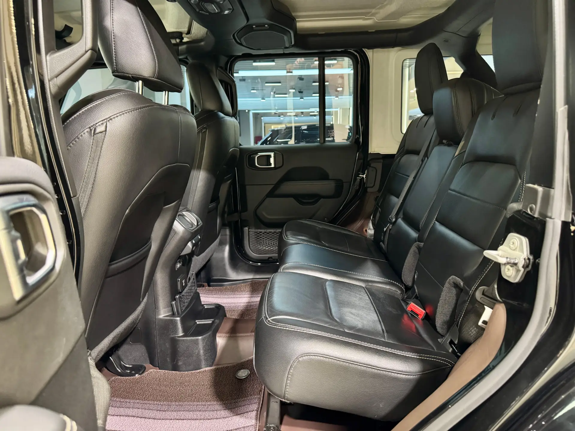 Jeep Wrangler, 2021 17