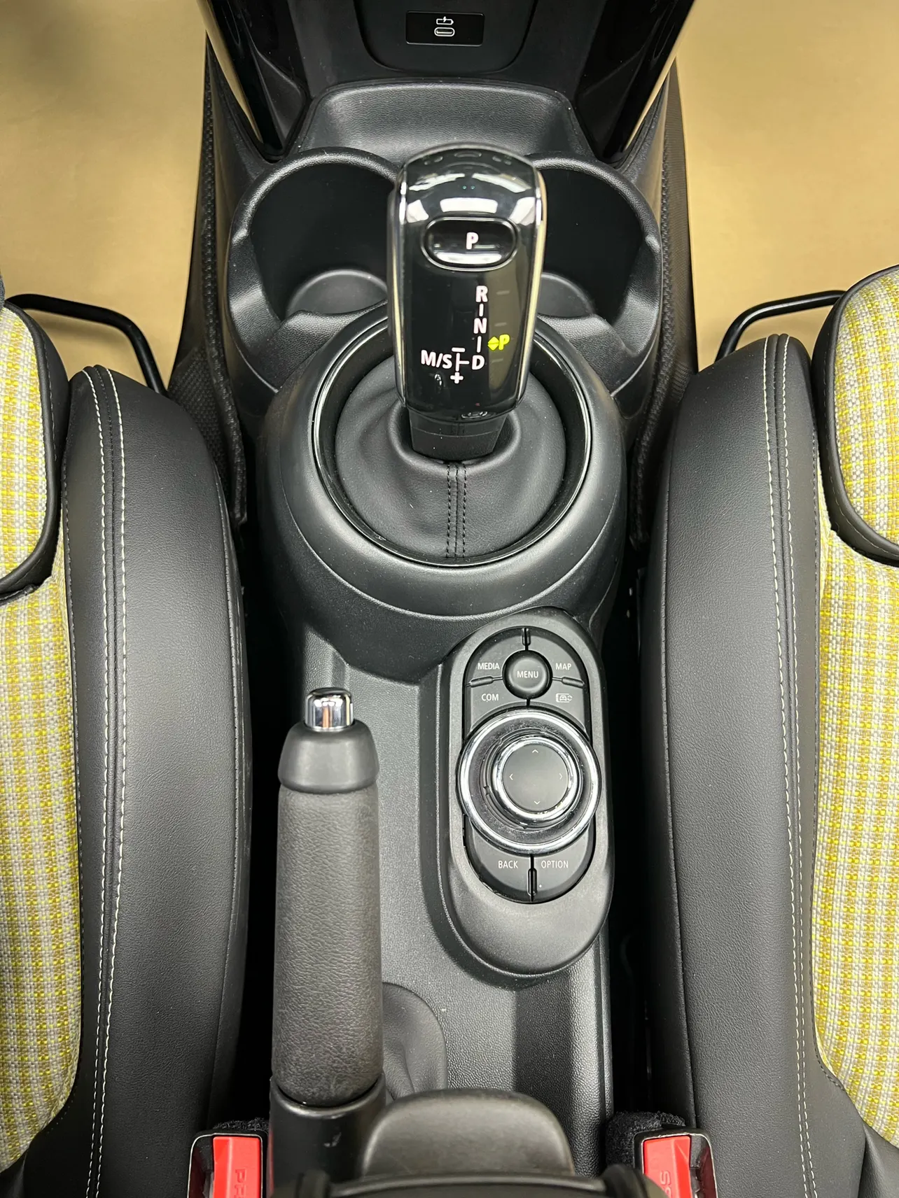 Mini Cooper, 2023 22