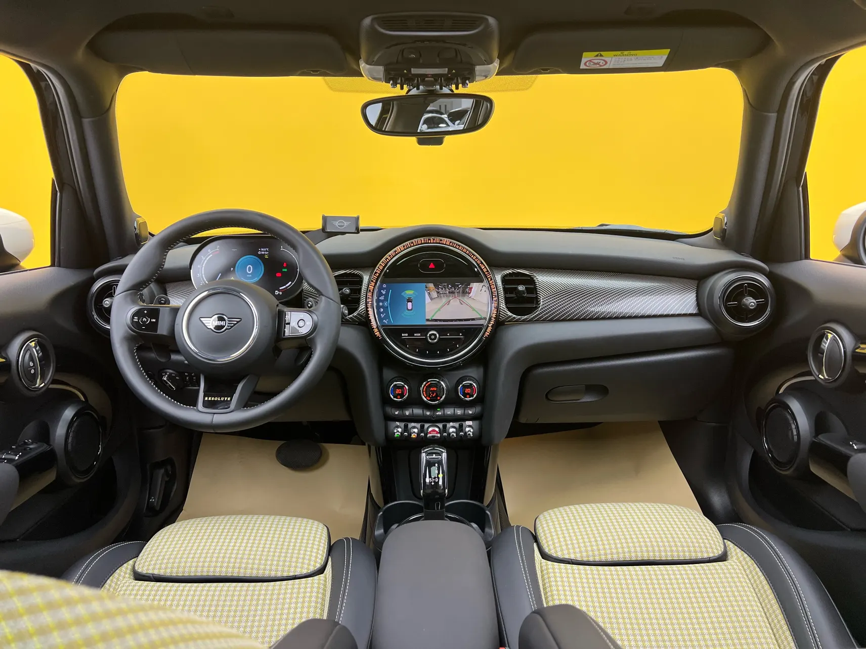 Mini Cooper, 2023 32
