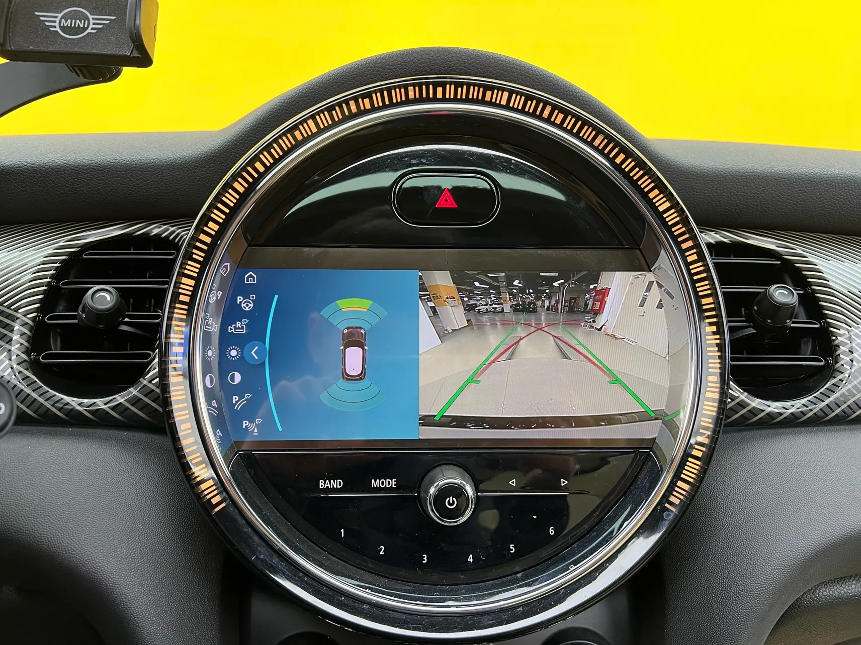 Mini Cooper, 2023 16