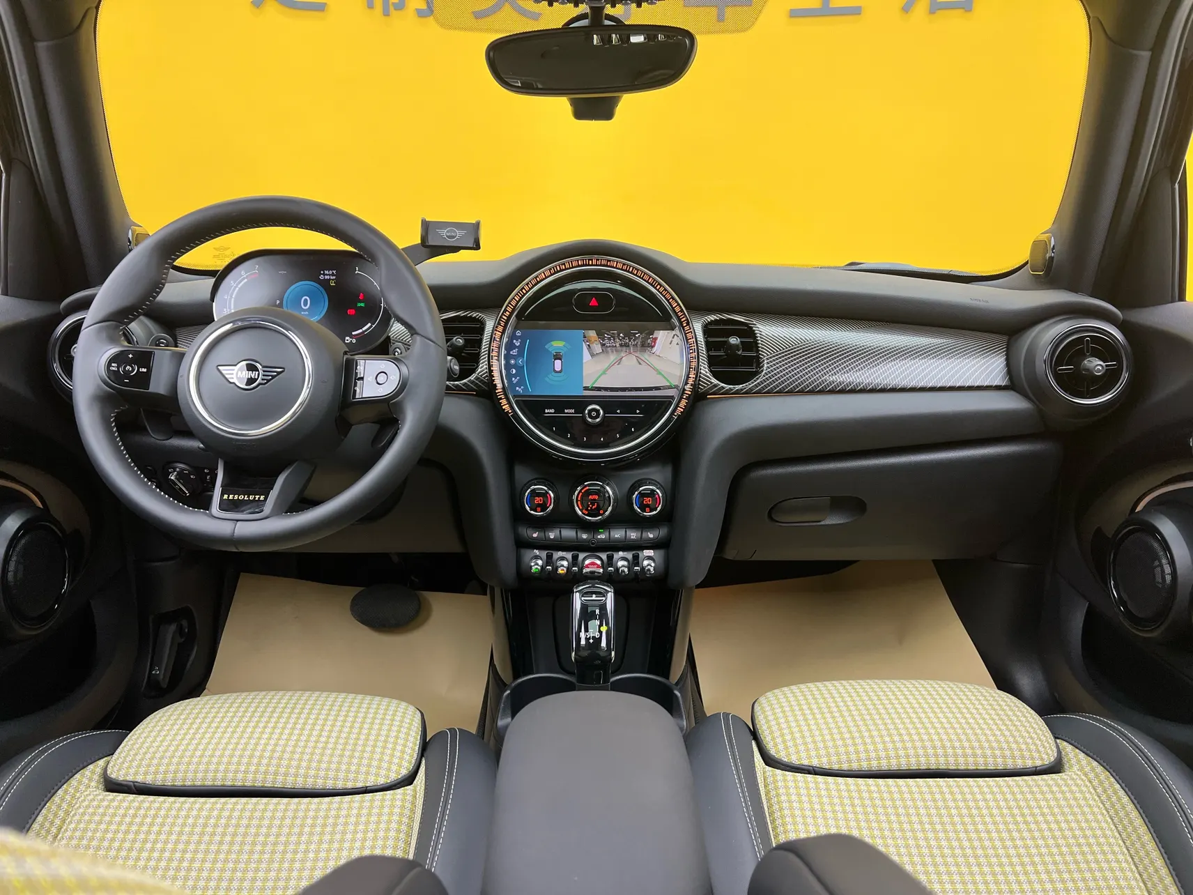 Mini Cooper, 2023 15