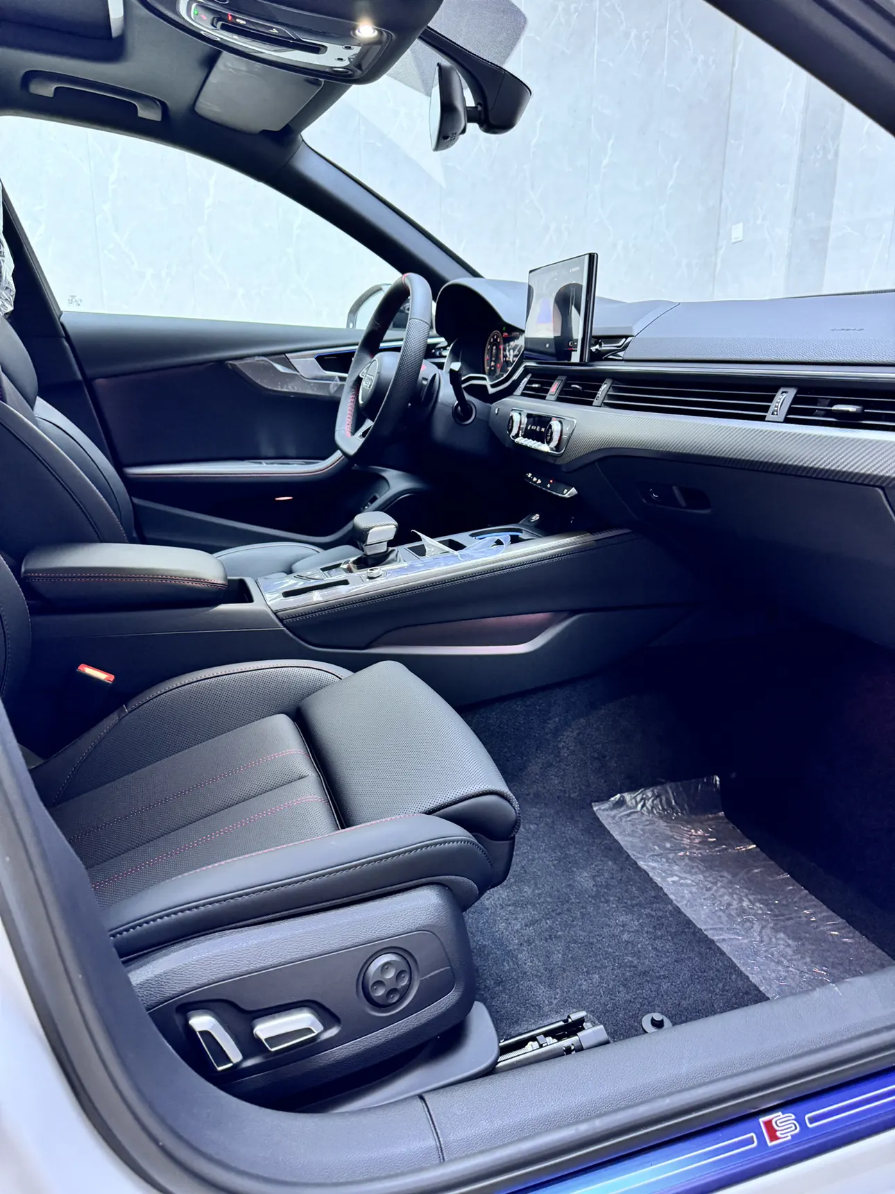 Audi A4L, 2026 14