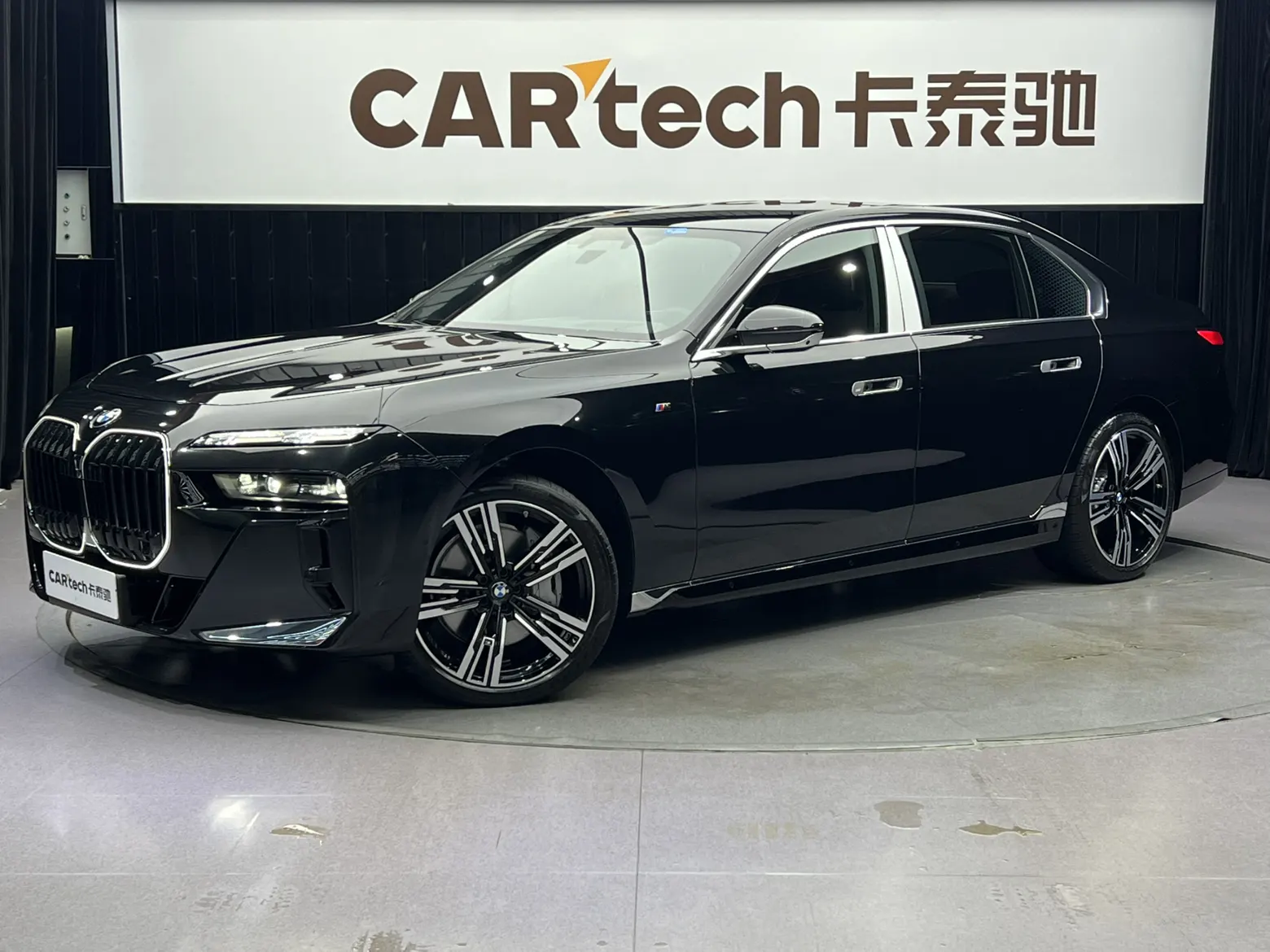BMW 740Li