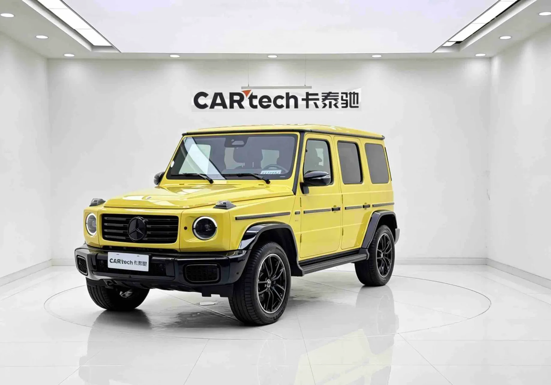 Mercedes-Benz G 500