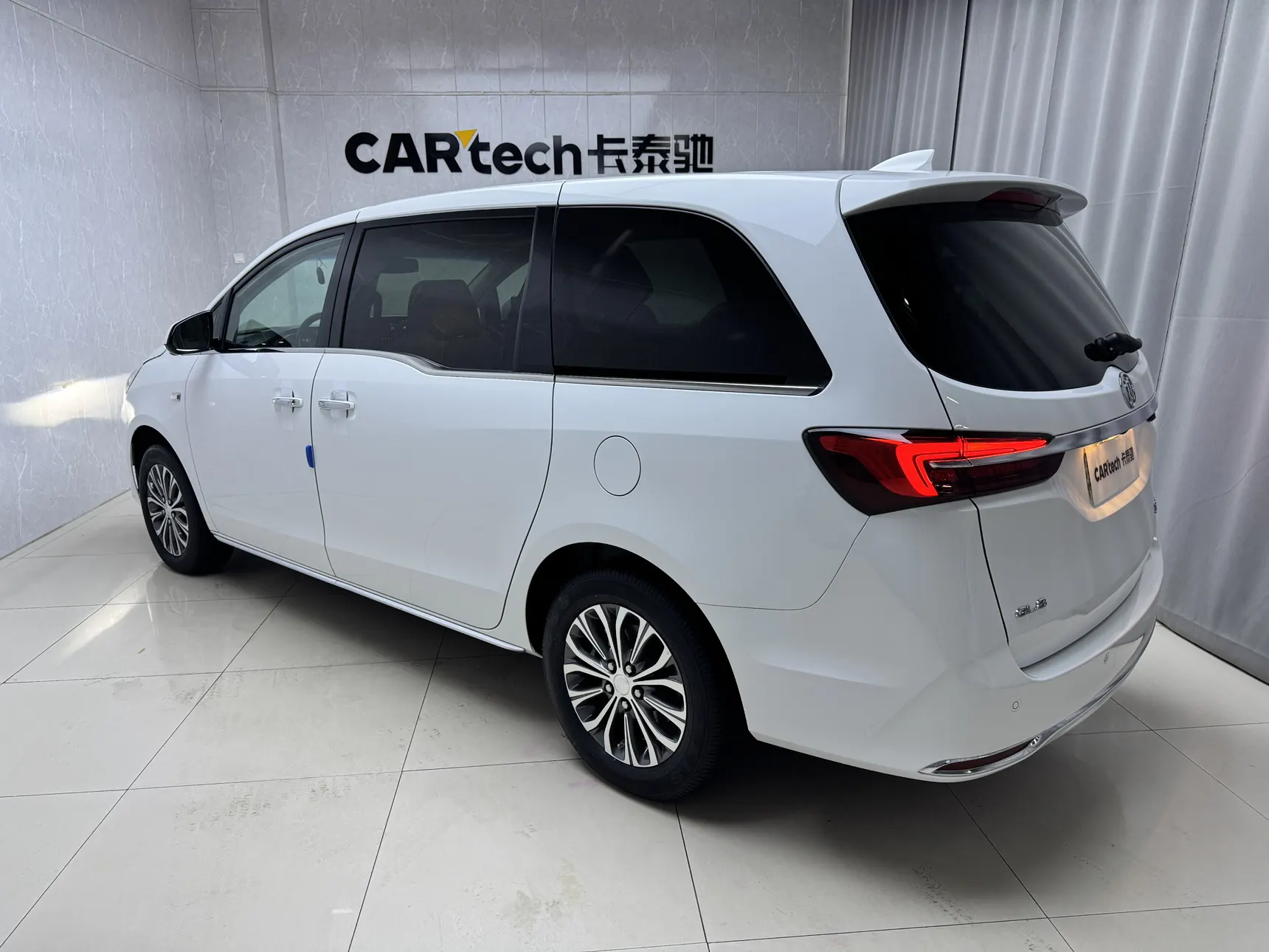 Buick GL8, 2025 7