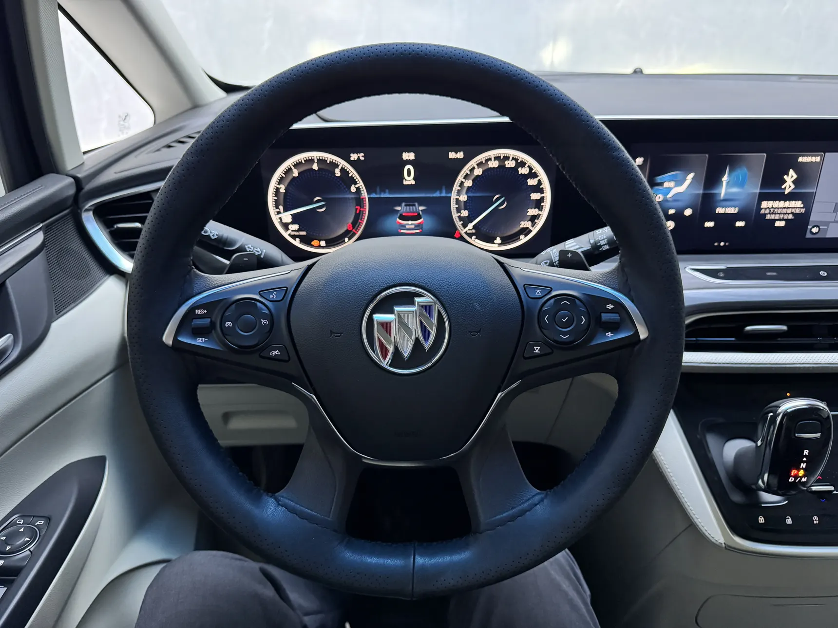 Buick GL8, 2023 11