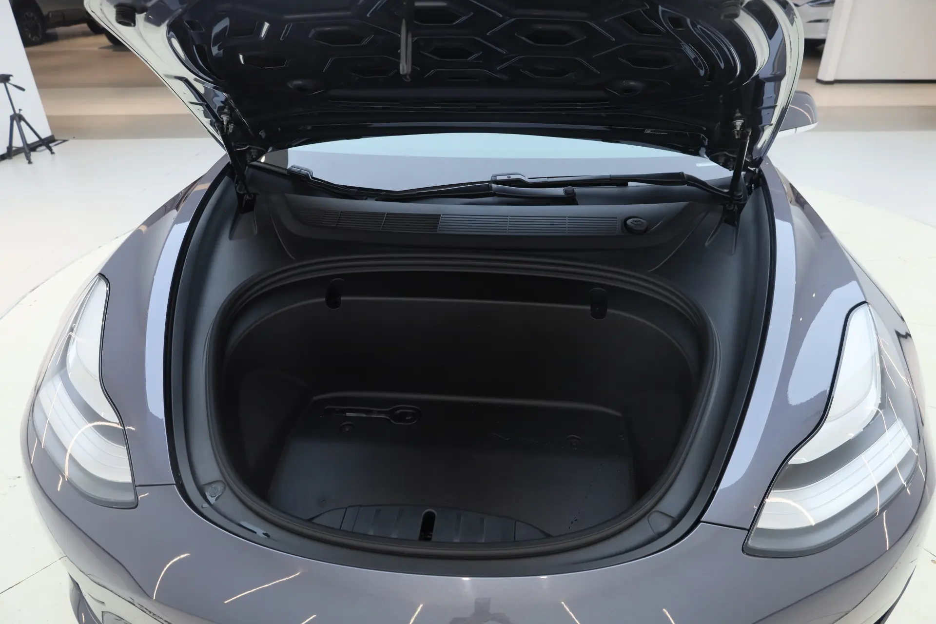 Tesla Model 3, 2020 12