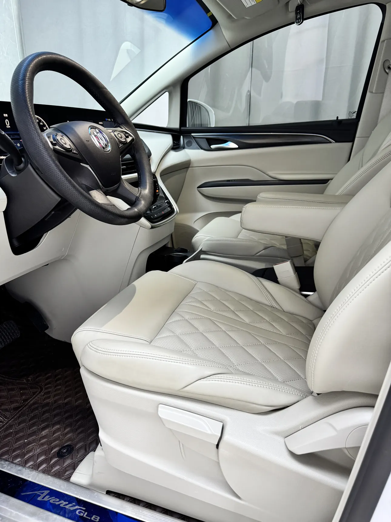 Buick GL8, 2023 14