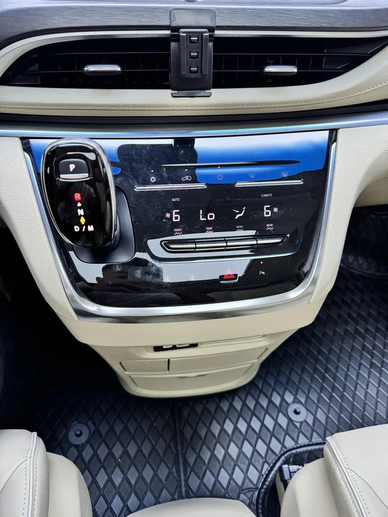Buick GL8, 2025 17