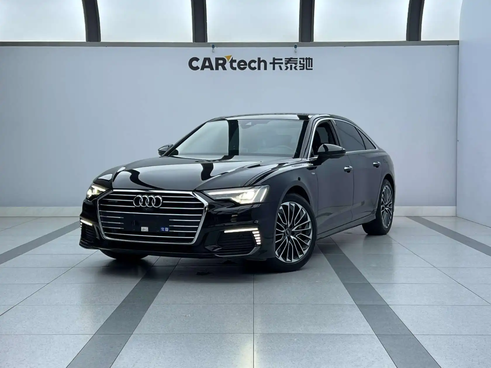 Audi A6L 55 TFSI