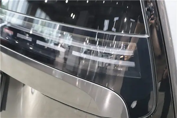 Li Auto MEGA, 2025 31