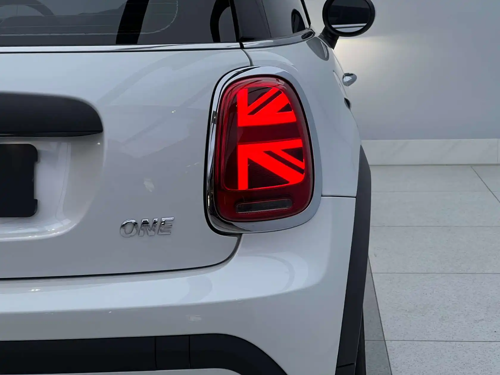 Mini ONE, 2024 7