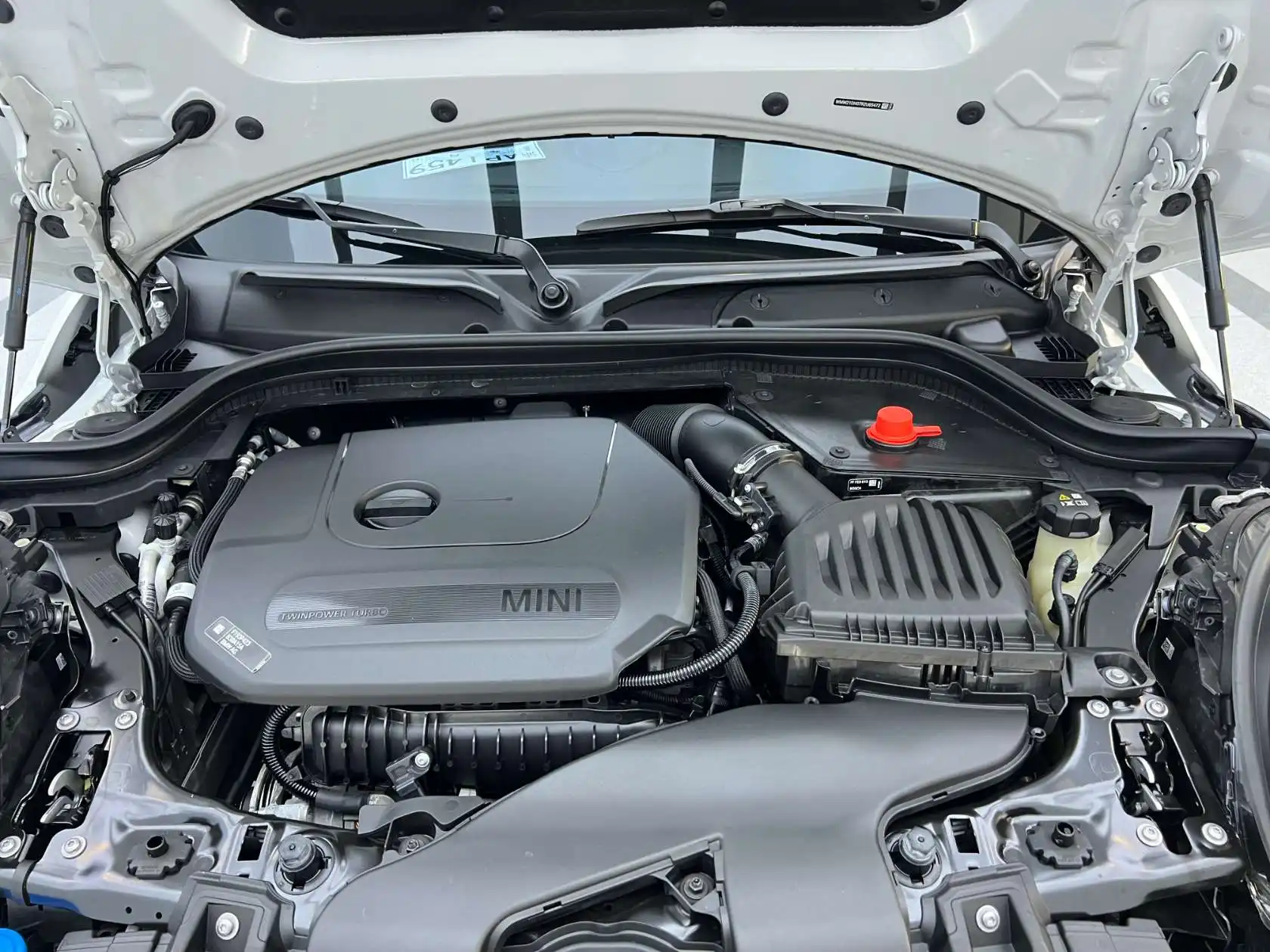 Mini ONE, 2024 22