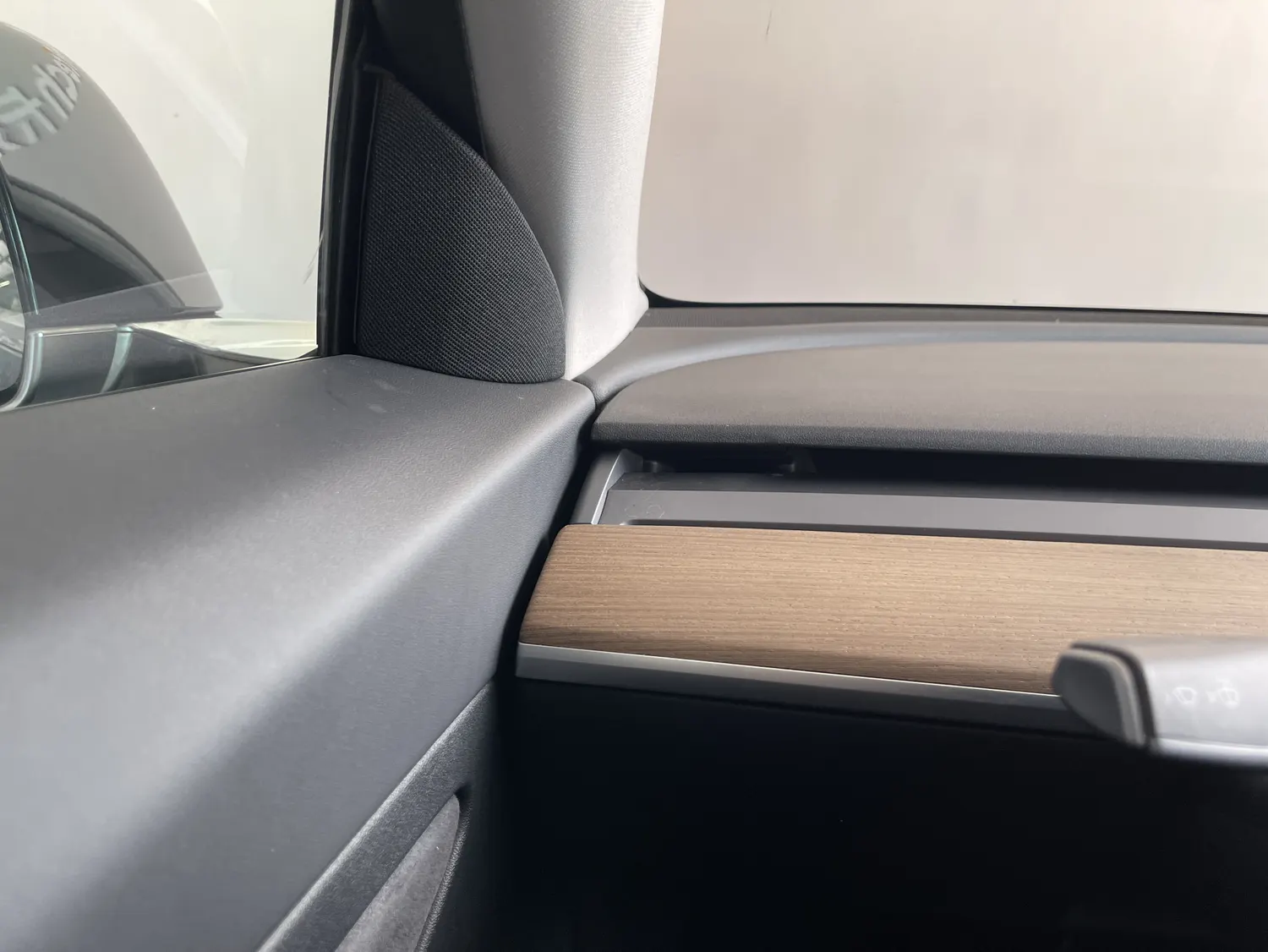 Tesla Model 3, 2020 27