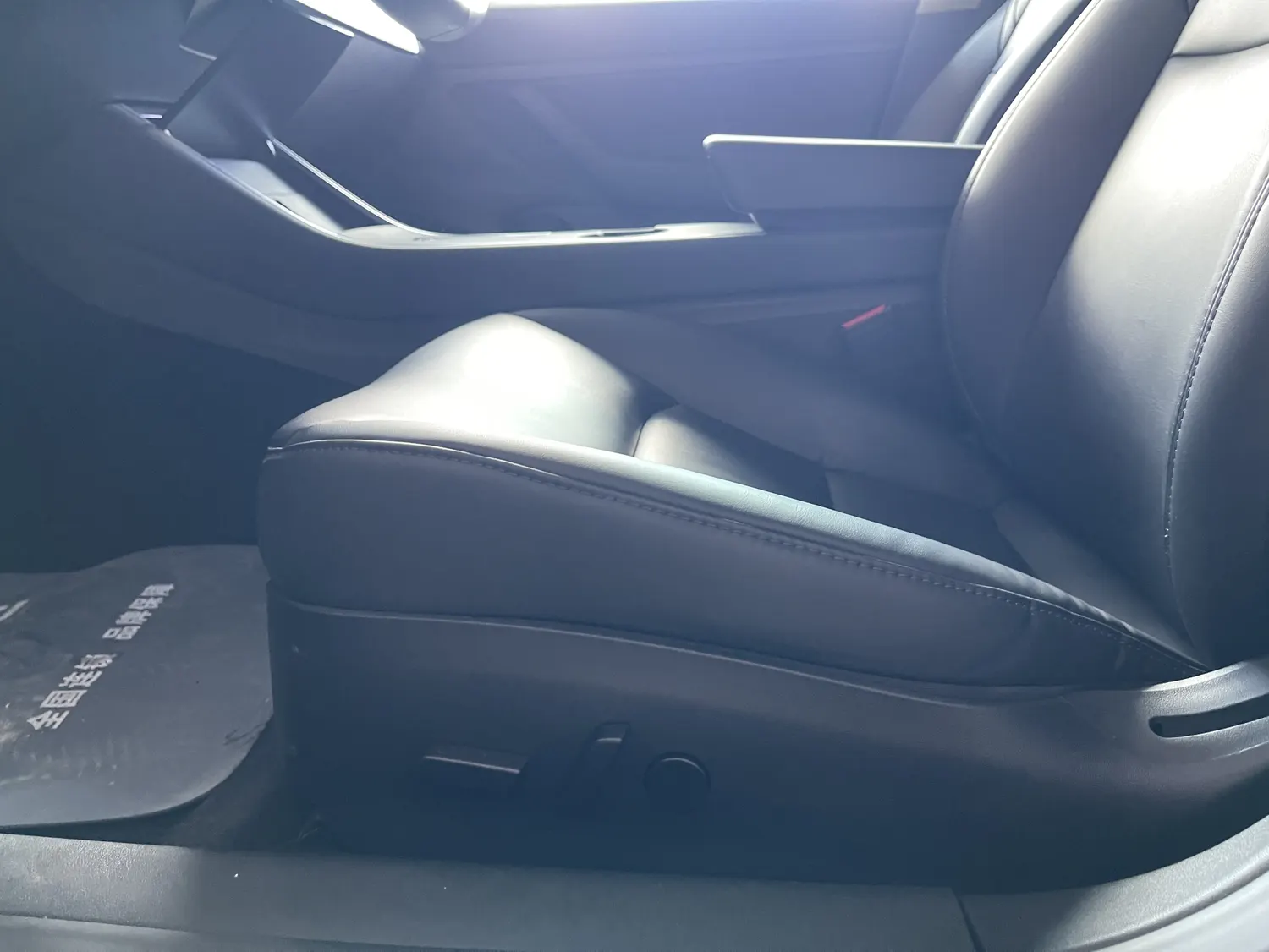 Tesla Model 3, 2020 28