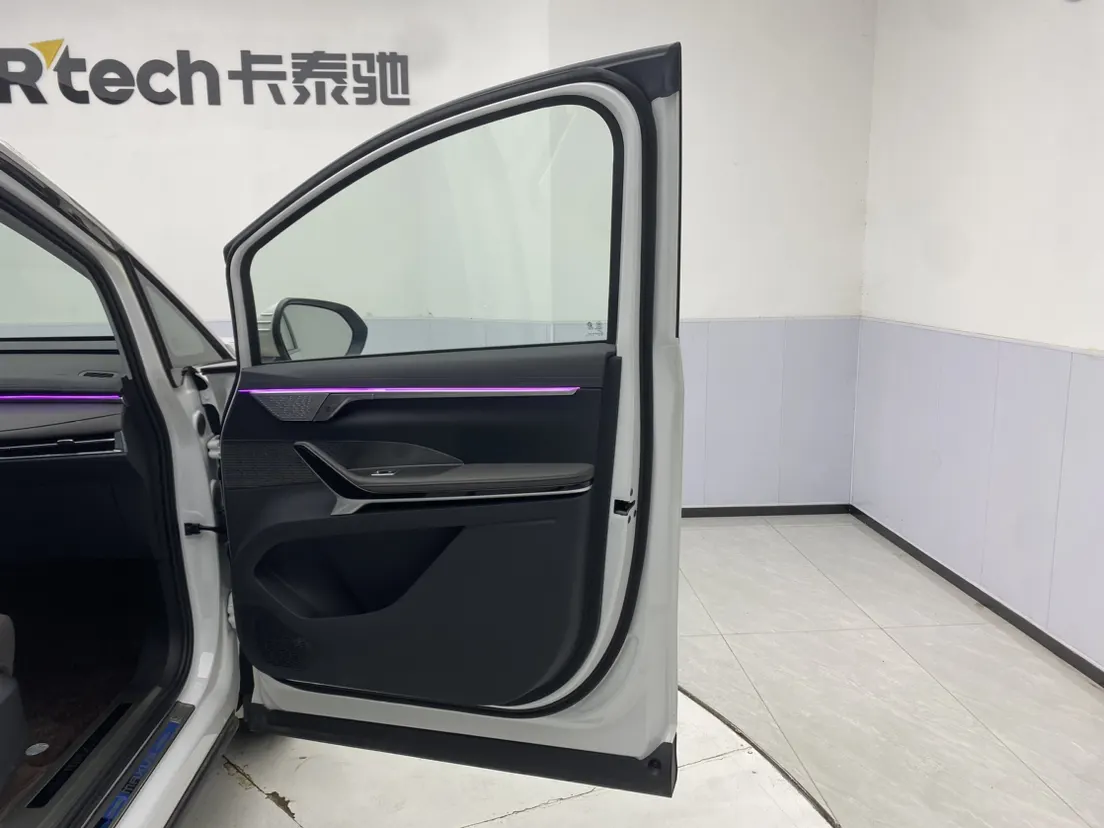Maxus 7, 2025 28