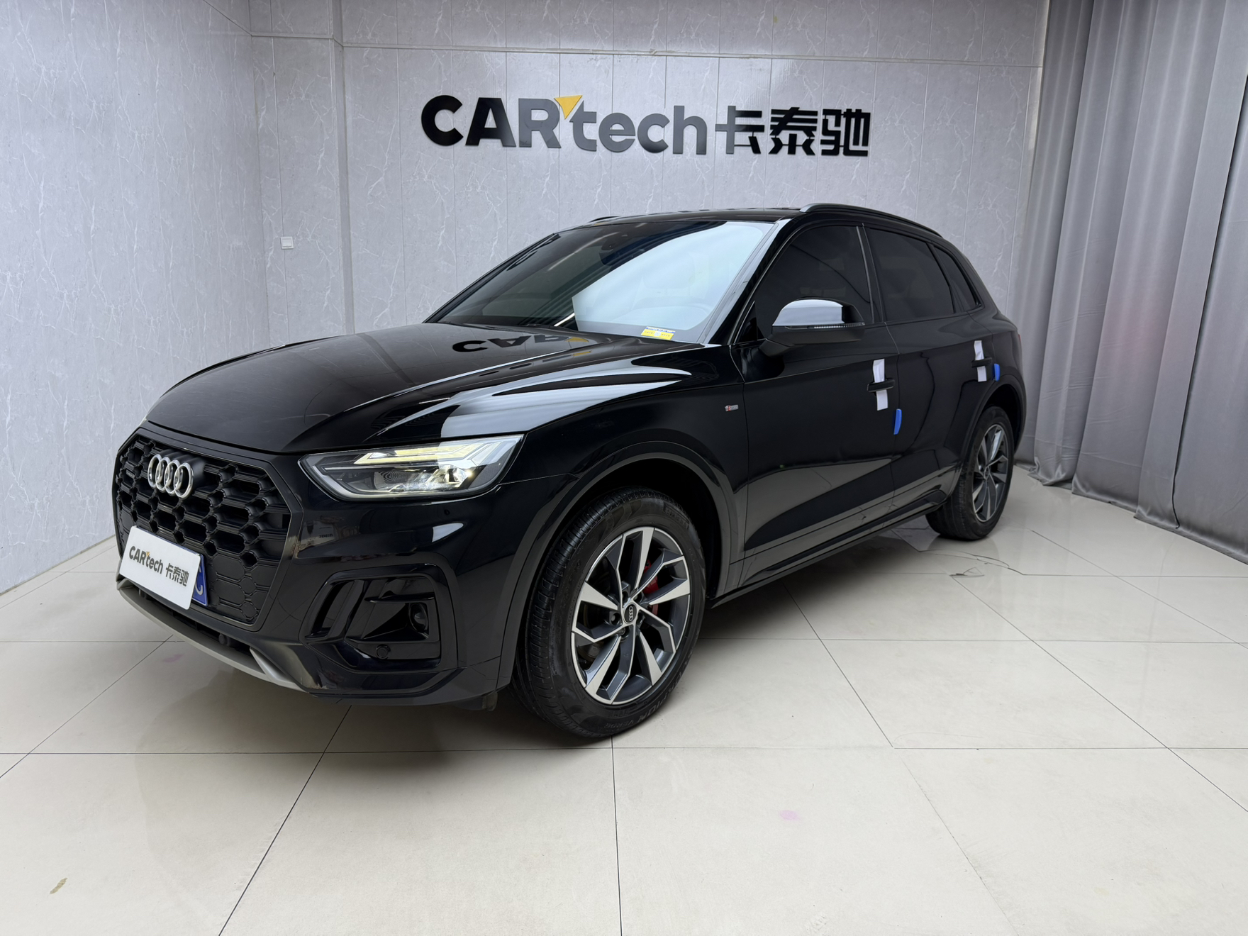 奥迪Q5L2024款 40 TFSI 豪华动感型