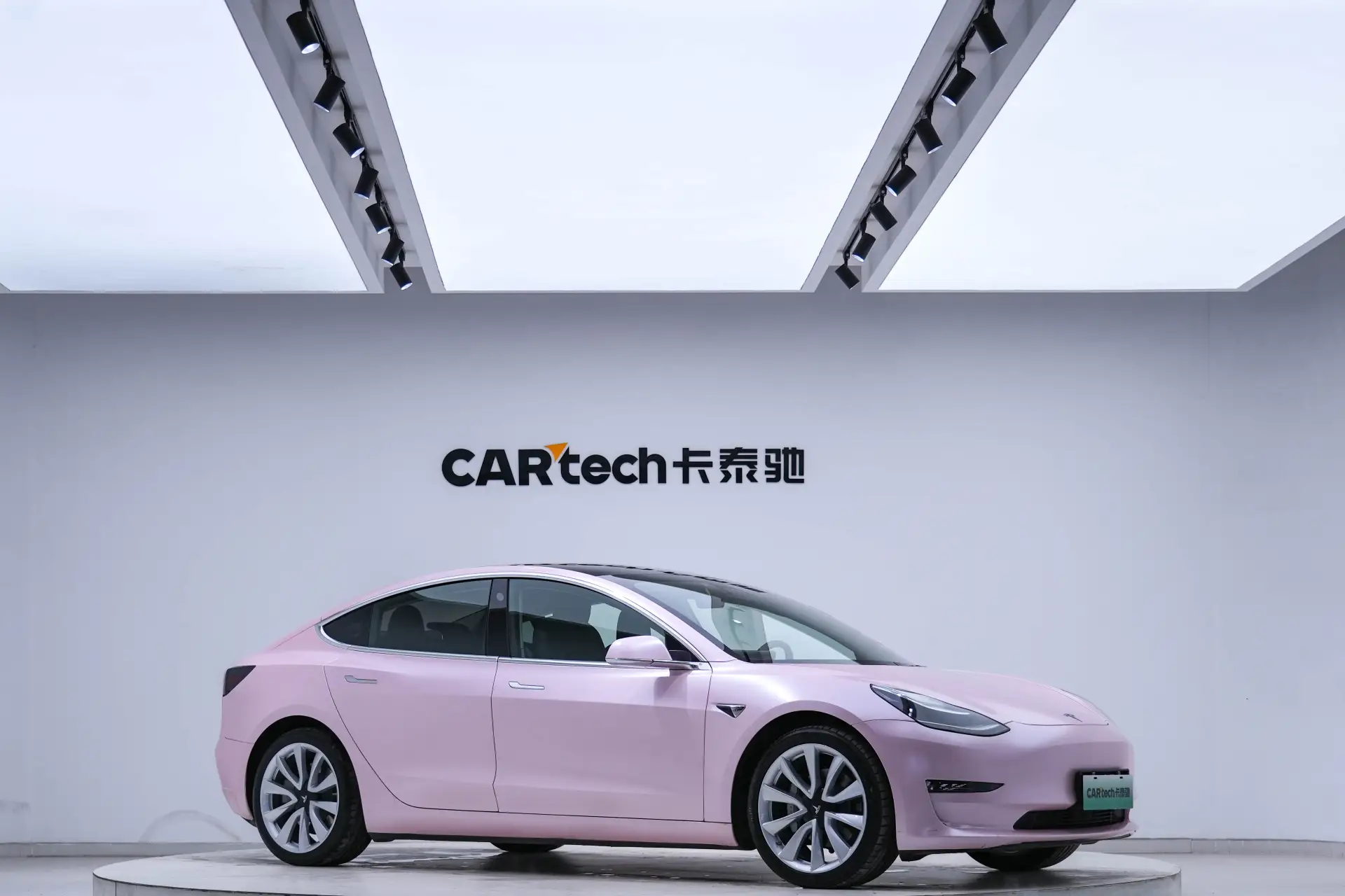 Tesla Model 3, 2020 14