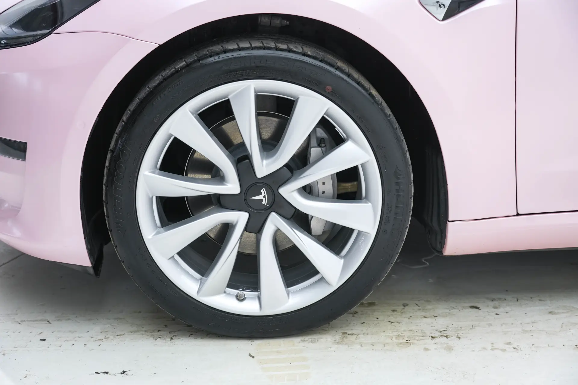 Tesla Model 3, 2020 11