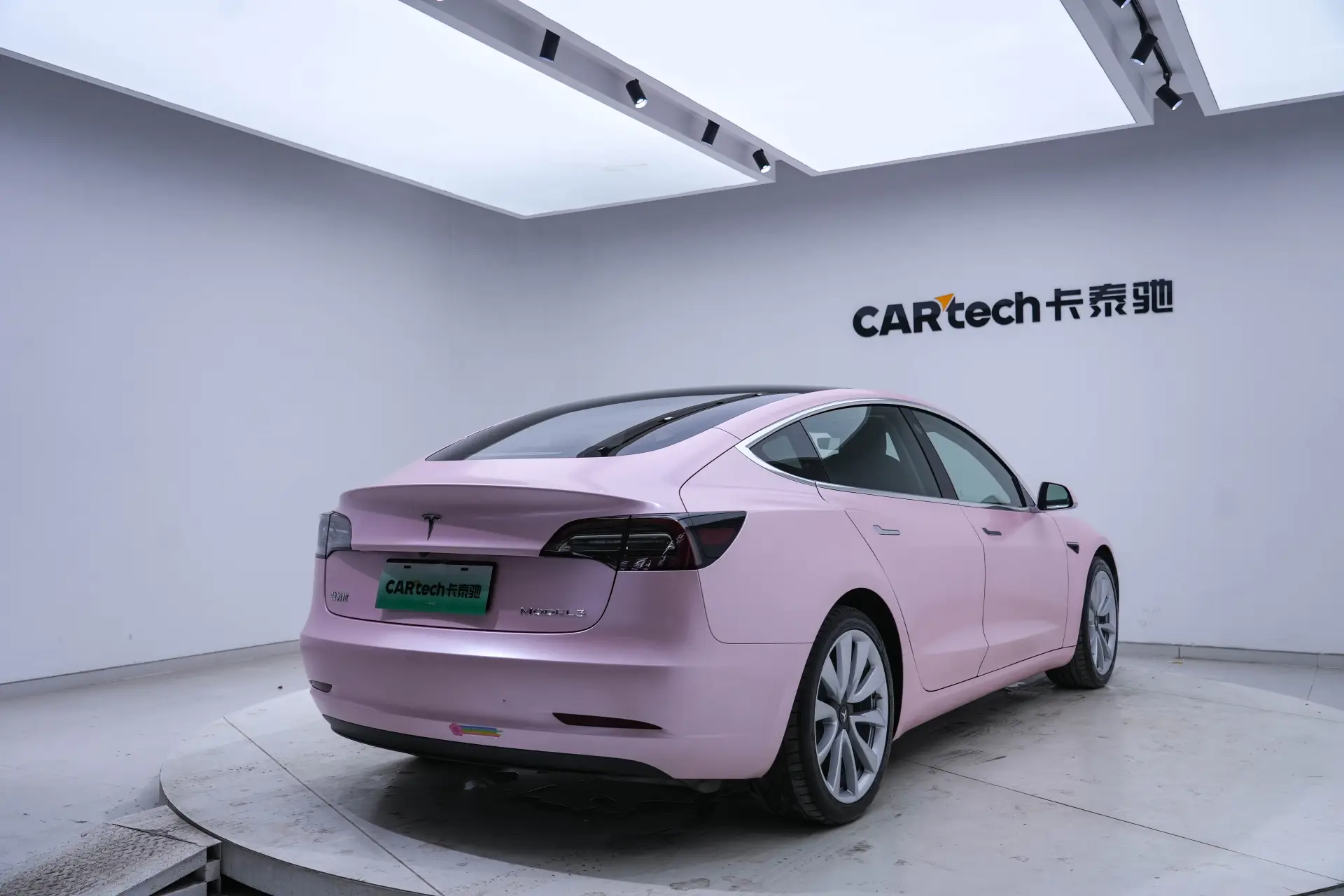 Tesla Model 3, 2020 все фото