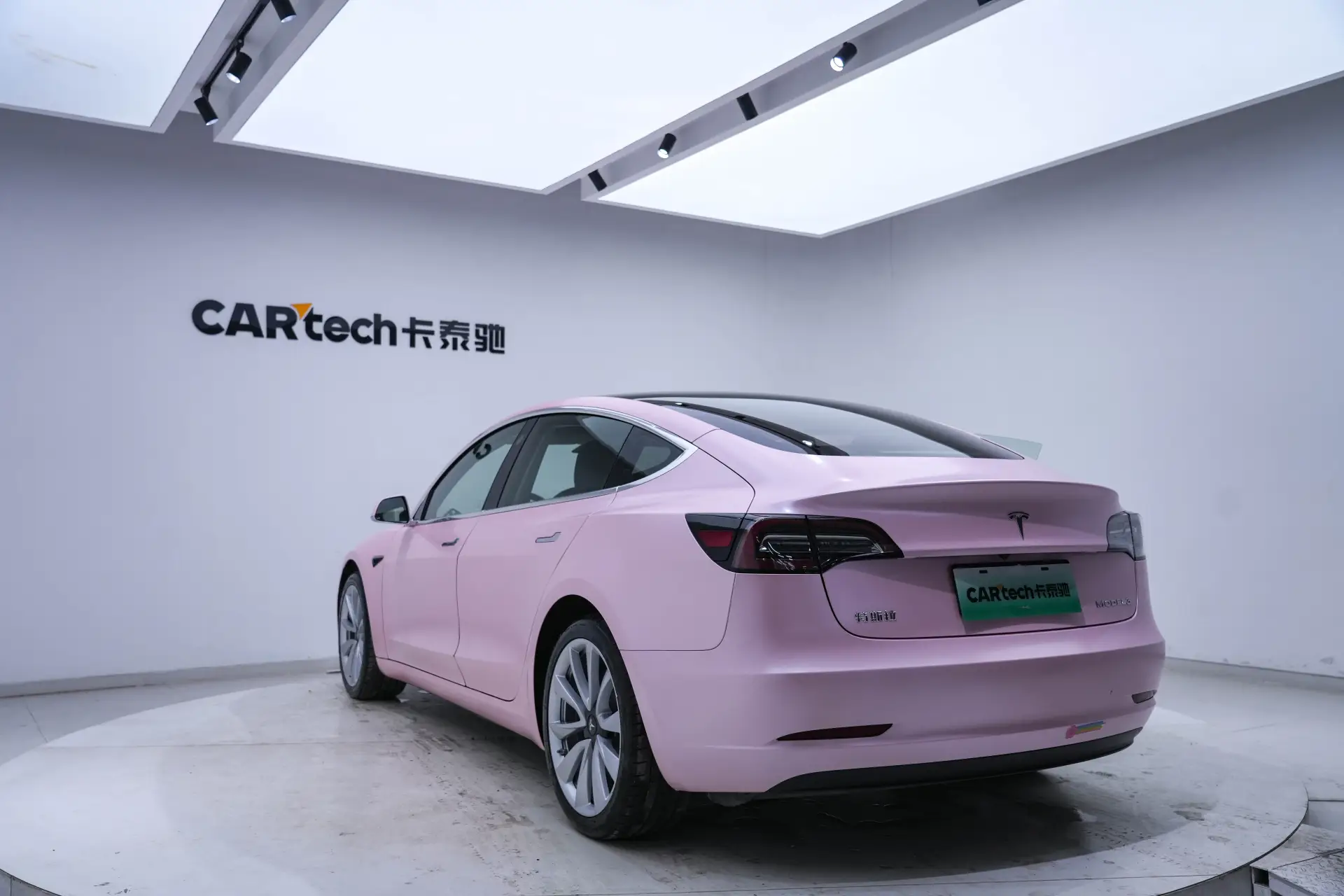 Tesla Model 3, 2020 7