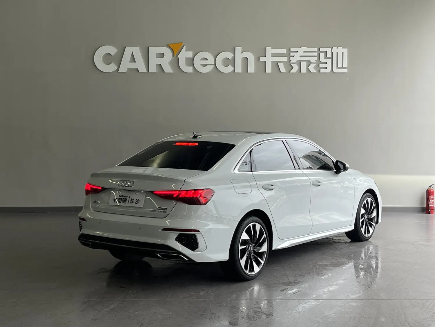 Audi A3, 2023 все фото
