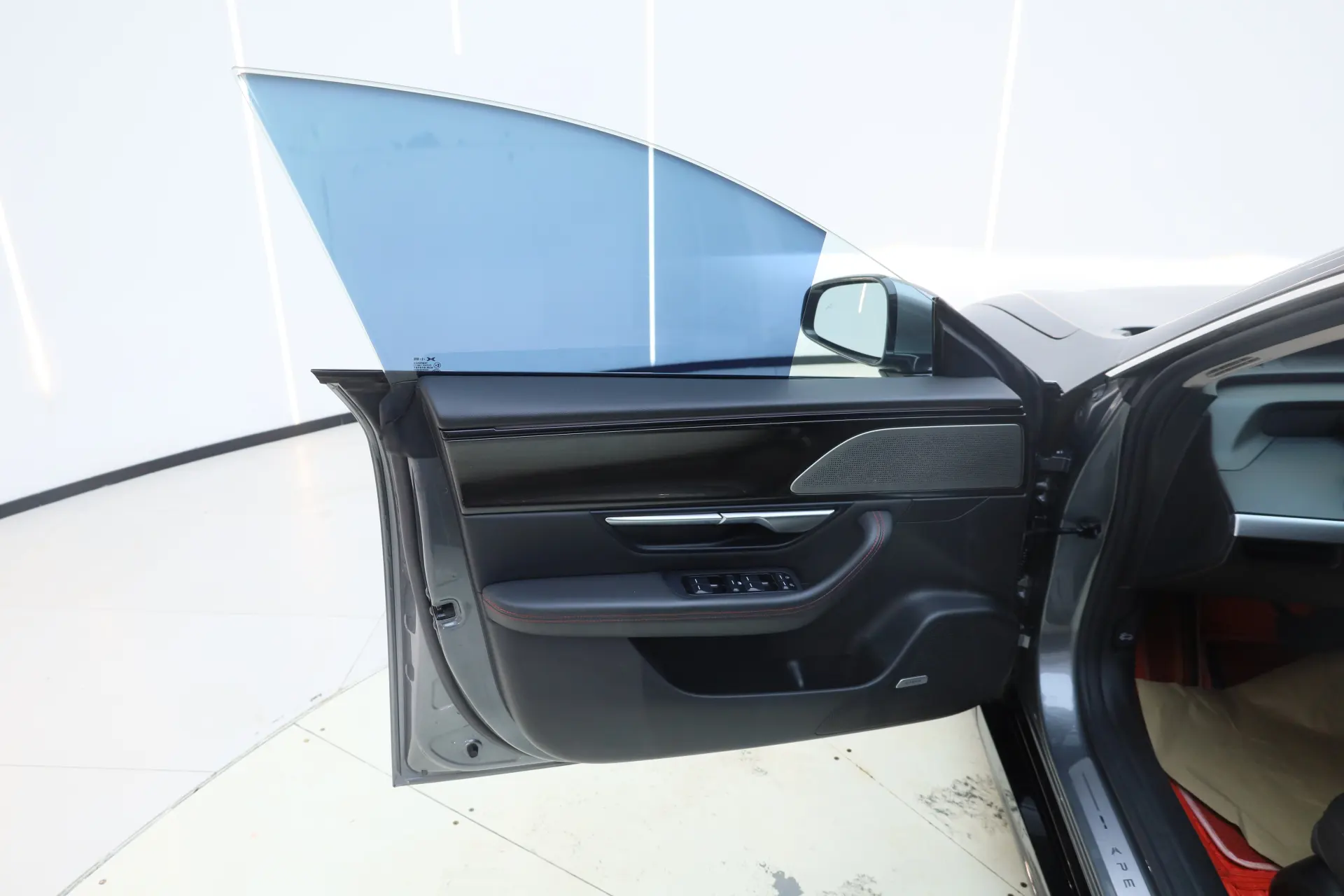 Xpeng P7, 2021 17