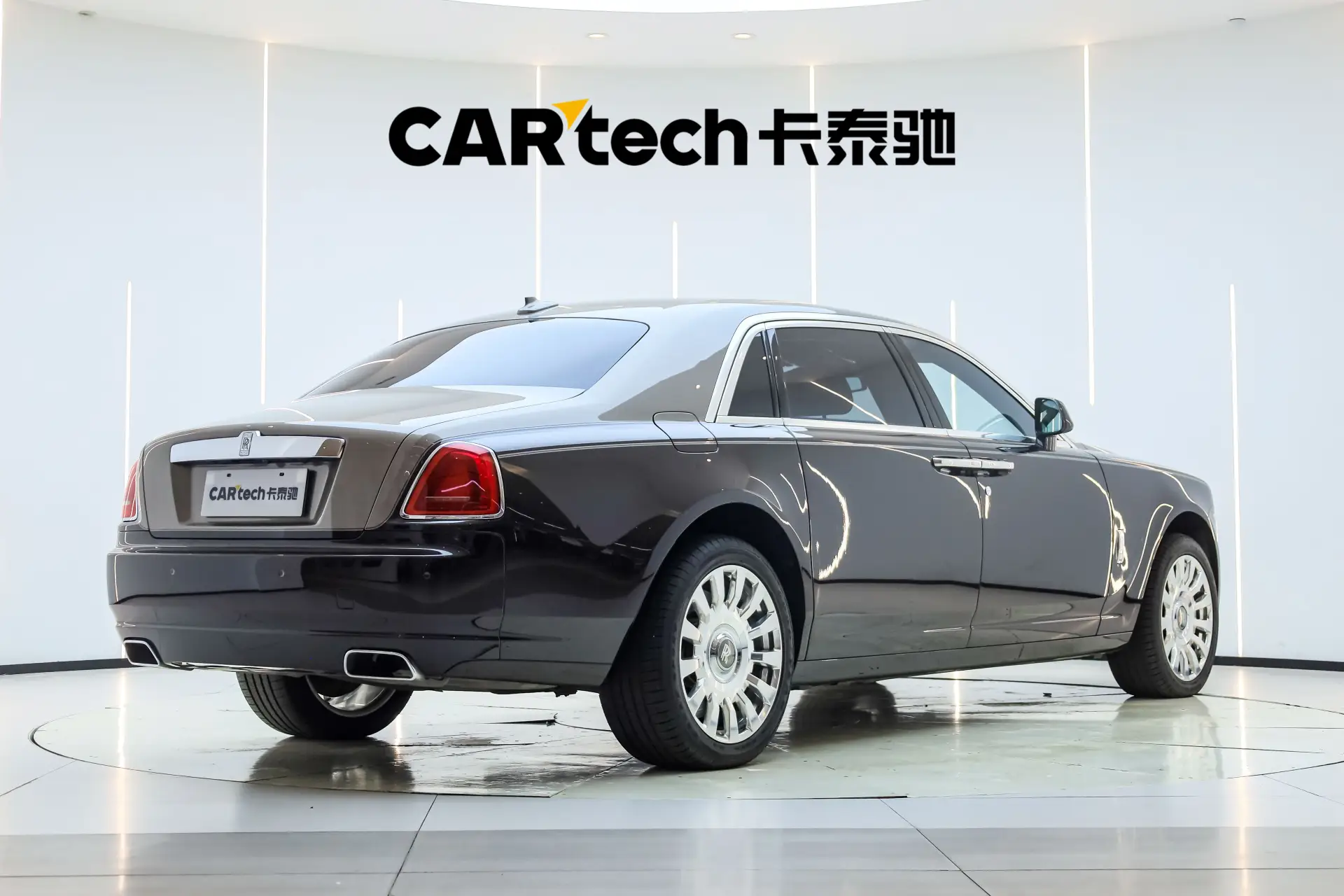Rolls-Royce Ghost, 2016 все фото