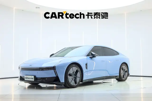 小鹏汽车 小鹏P7 2025款 702km 长续航Ultra