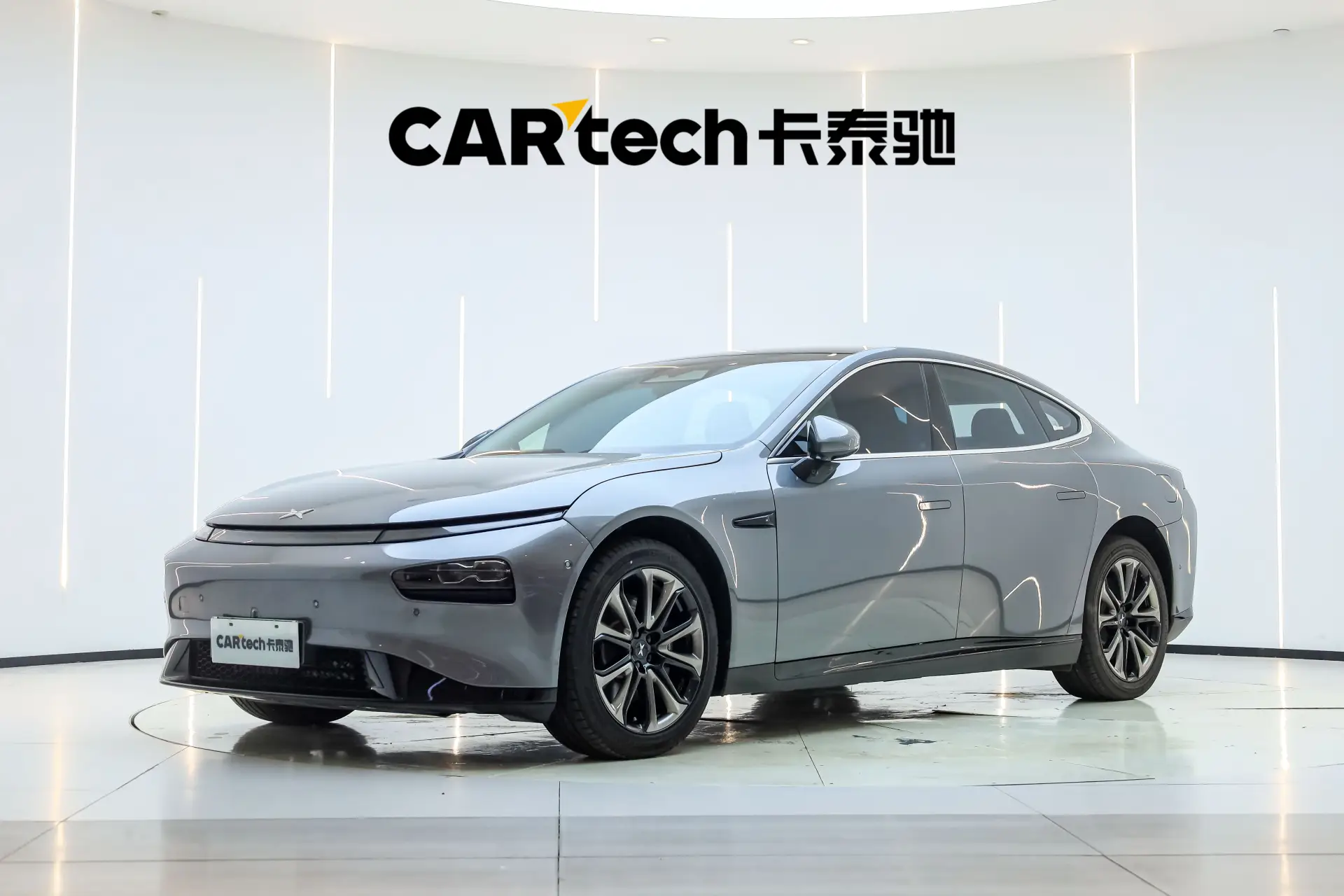 Xpeng P7, 2021 1