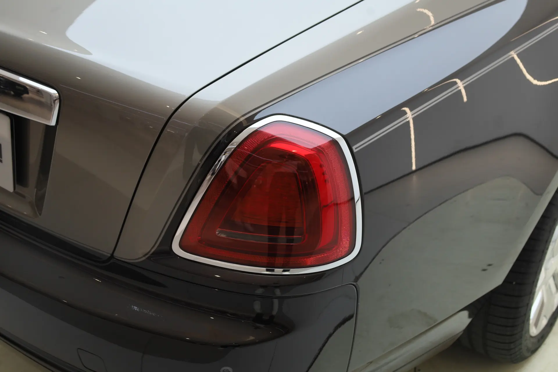 Rolls-Royce Ghost, 2016 10